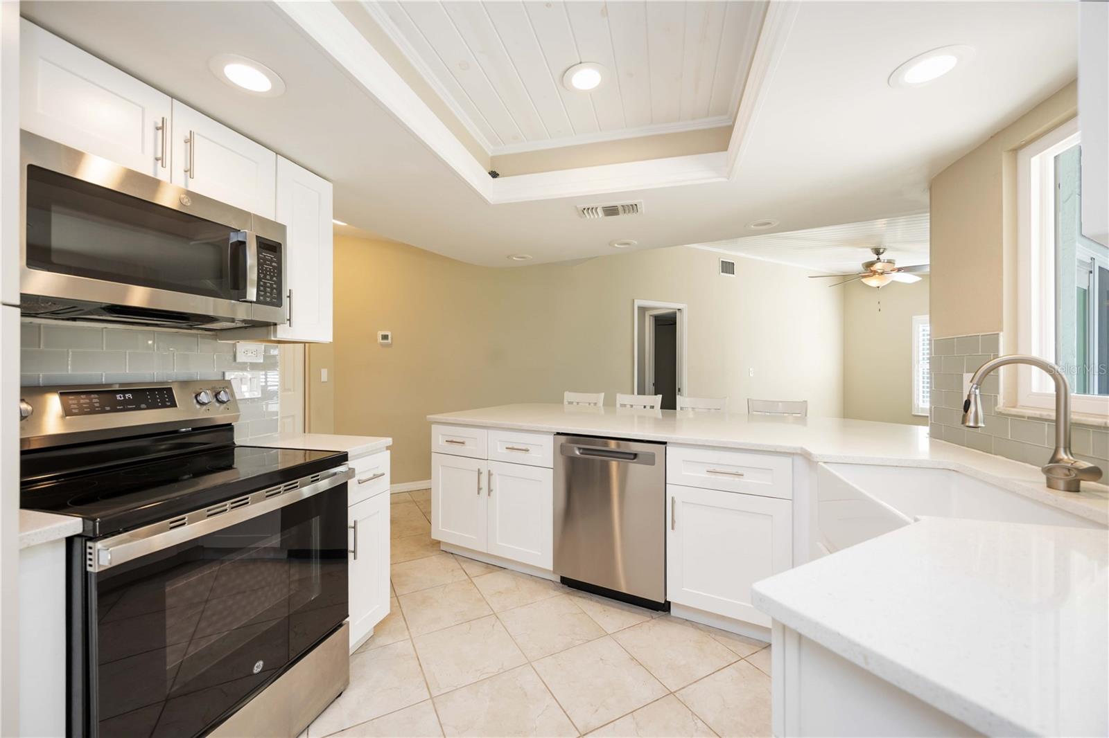 Image 11 of 37 For 219 70th Street Nw