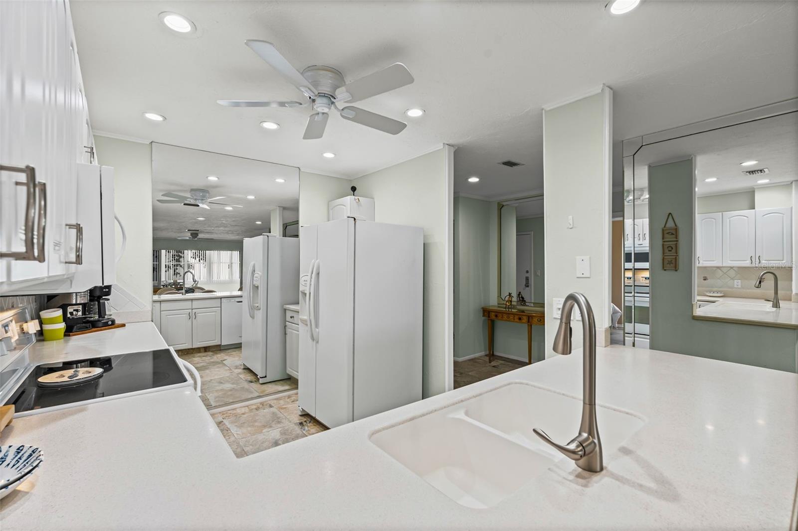 Image 5 of 52 For 1255 Peppertree Drive 201