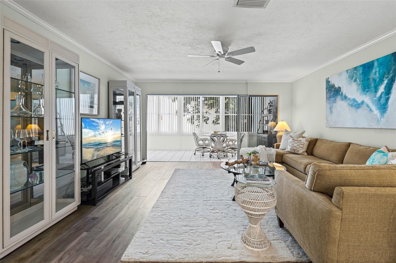 Image 8 of 52 For 1255 Peppertree Drive 201