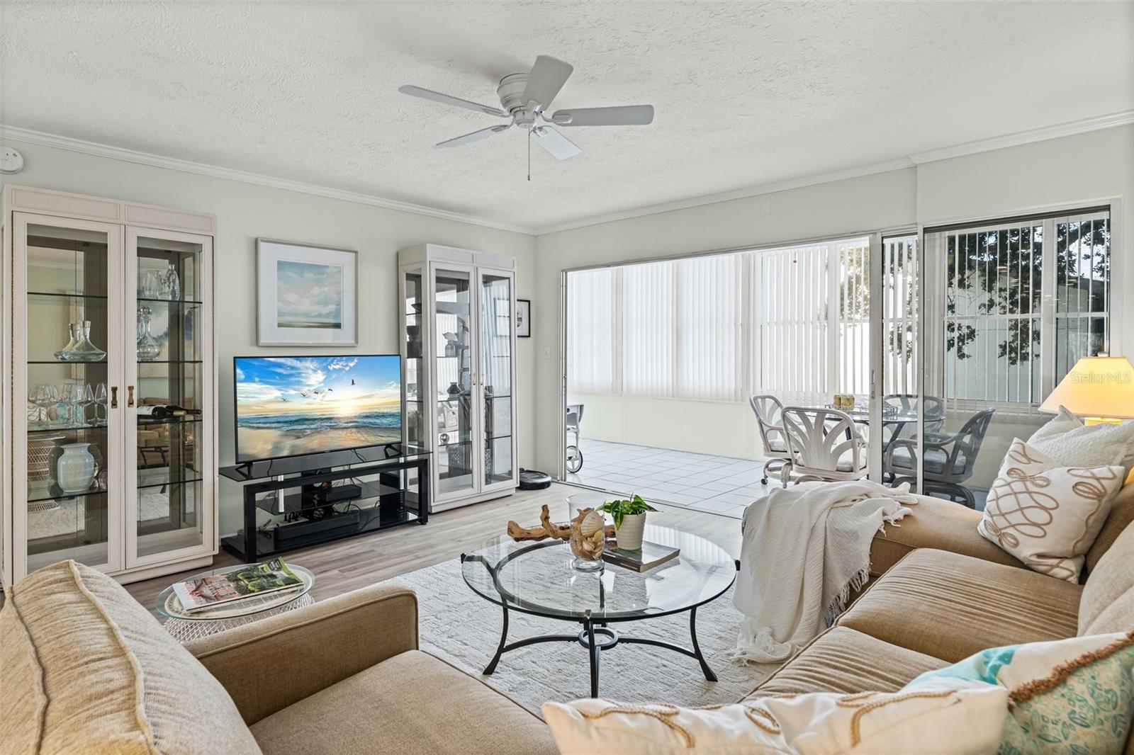 Image 9 of 52 For 1255 Peppertree Drive 201
