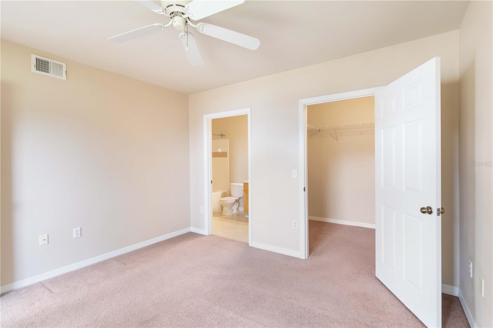Image 18 of 38 For 1040 Villagio Circle 108