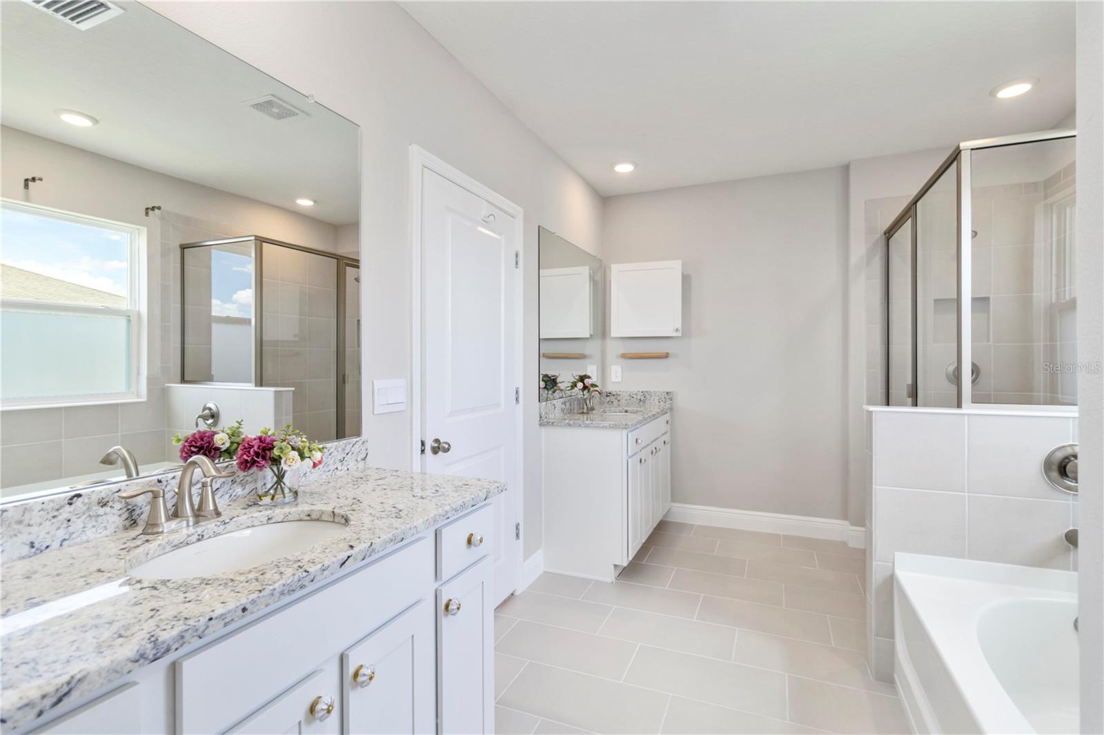 Image 13 of 68 For 17524 Cantarina Cove