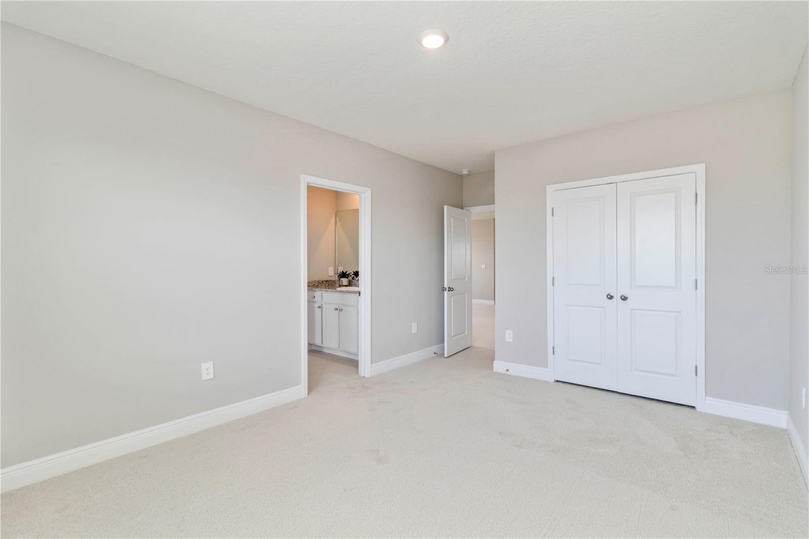 Image 17 of 68 For 17524 Cantarina Cove