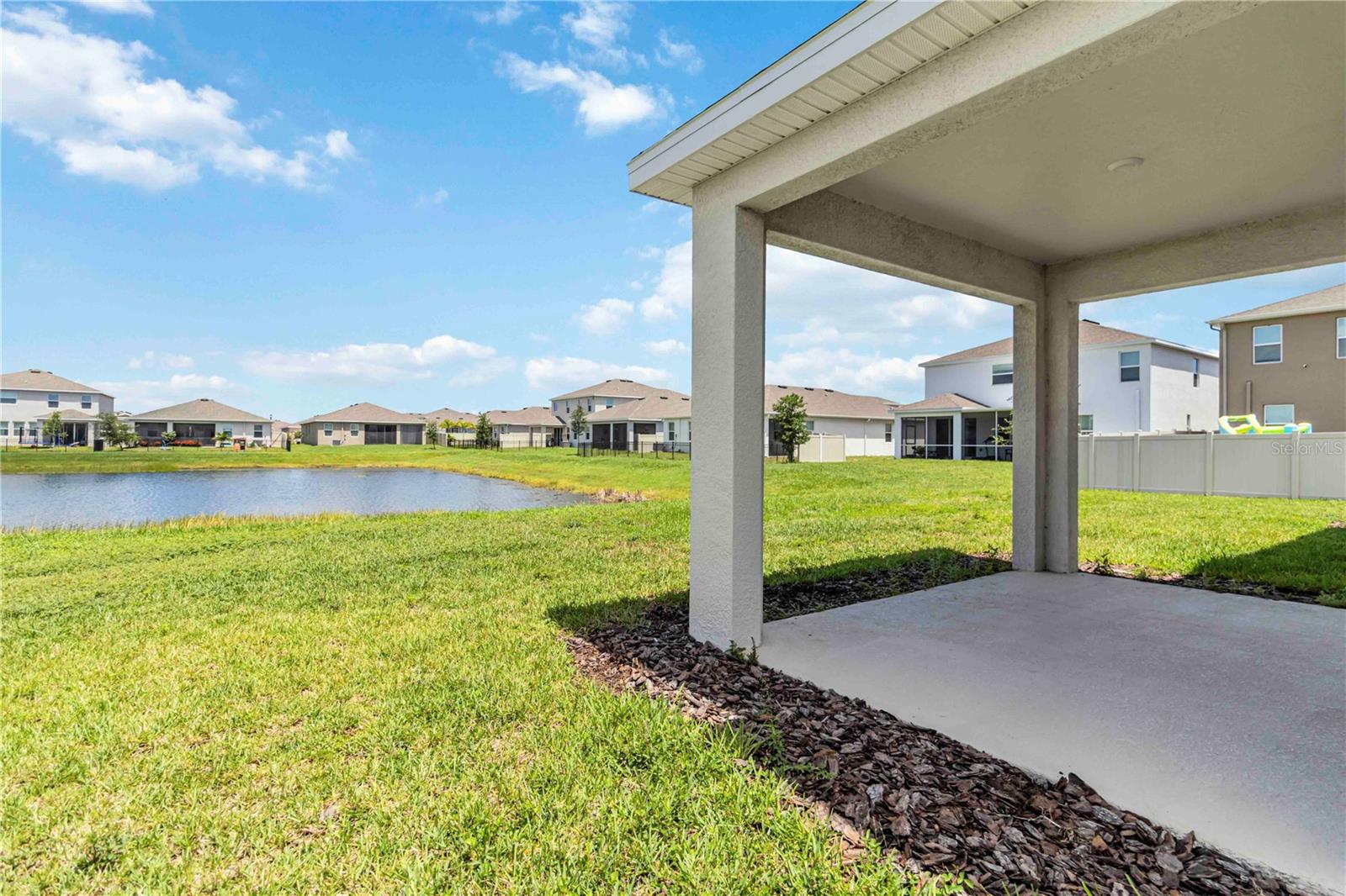 Image 20 of 68 For 17524 Cantarina Cove