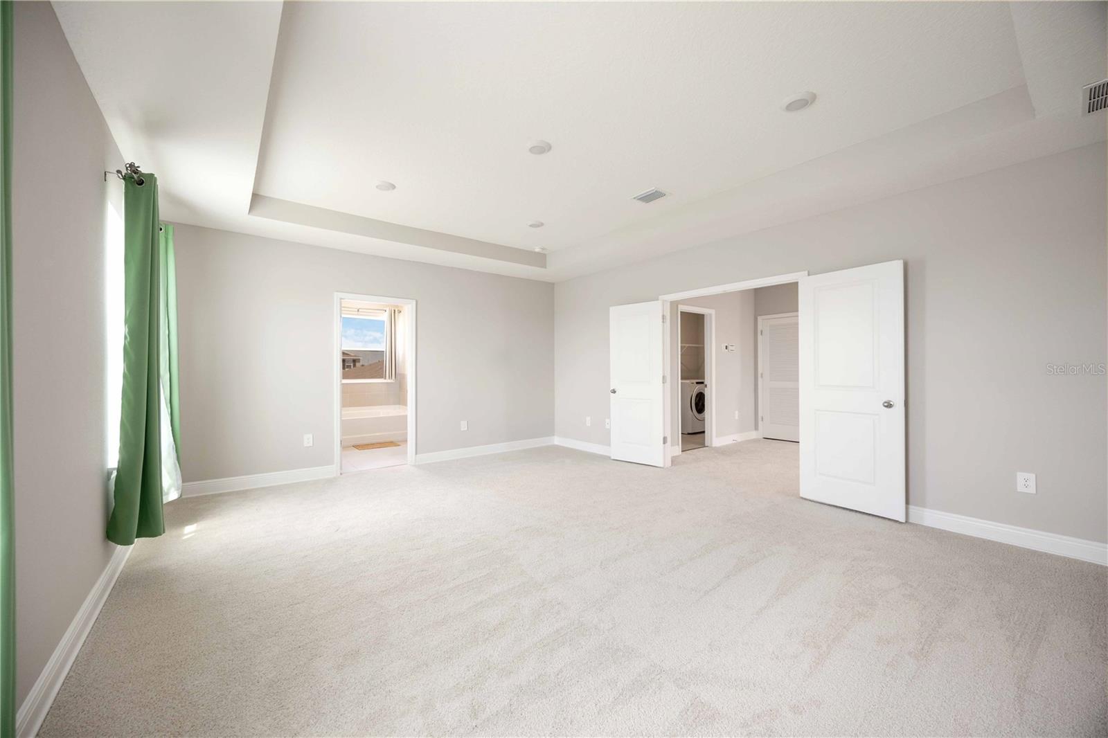 Image 36 of 68 For 17524 Cantarina Cove