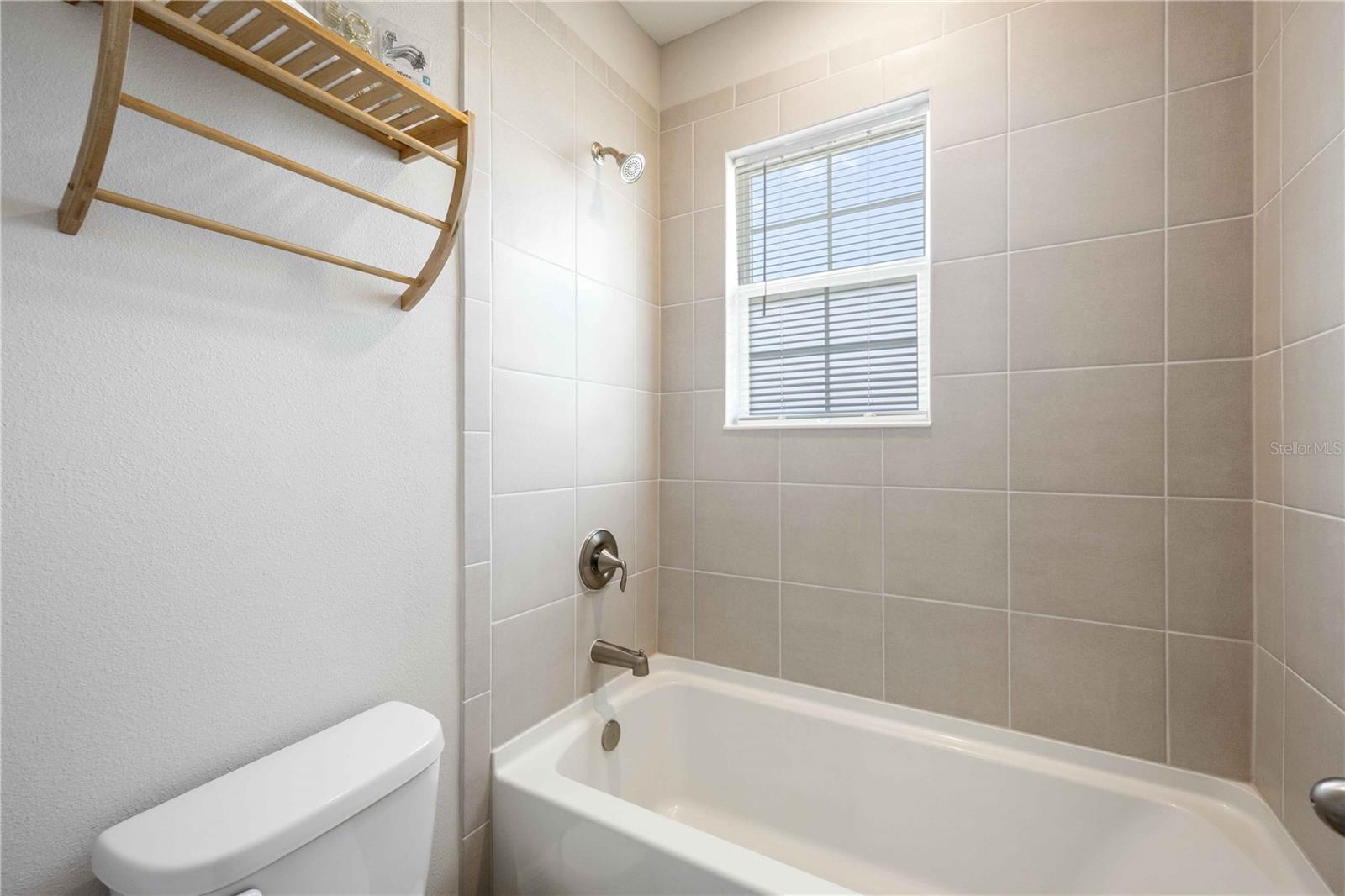 Image 50 of 68 For 17524 Cantarina Cove