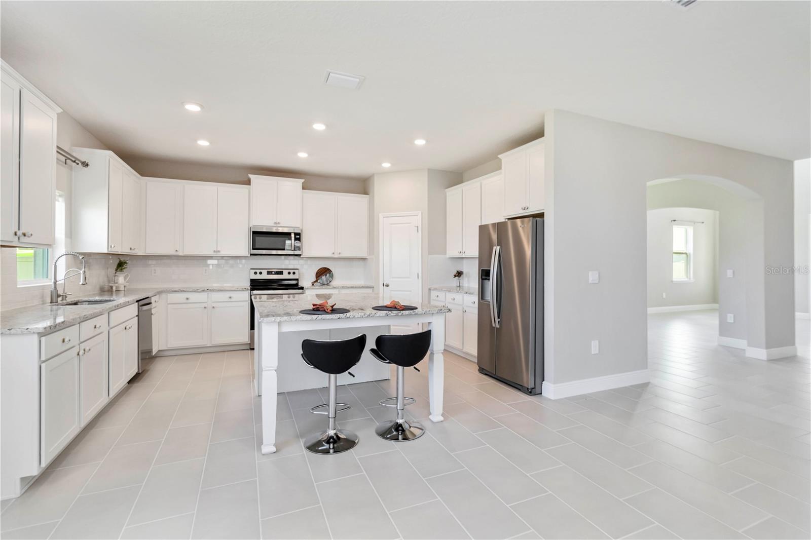 Image 6 of 68 For 17524 Cantarina Cove