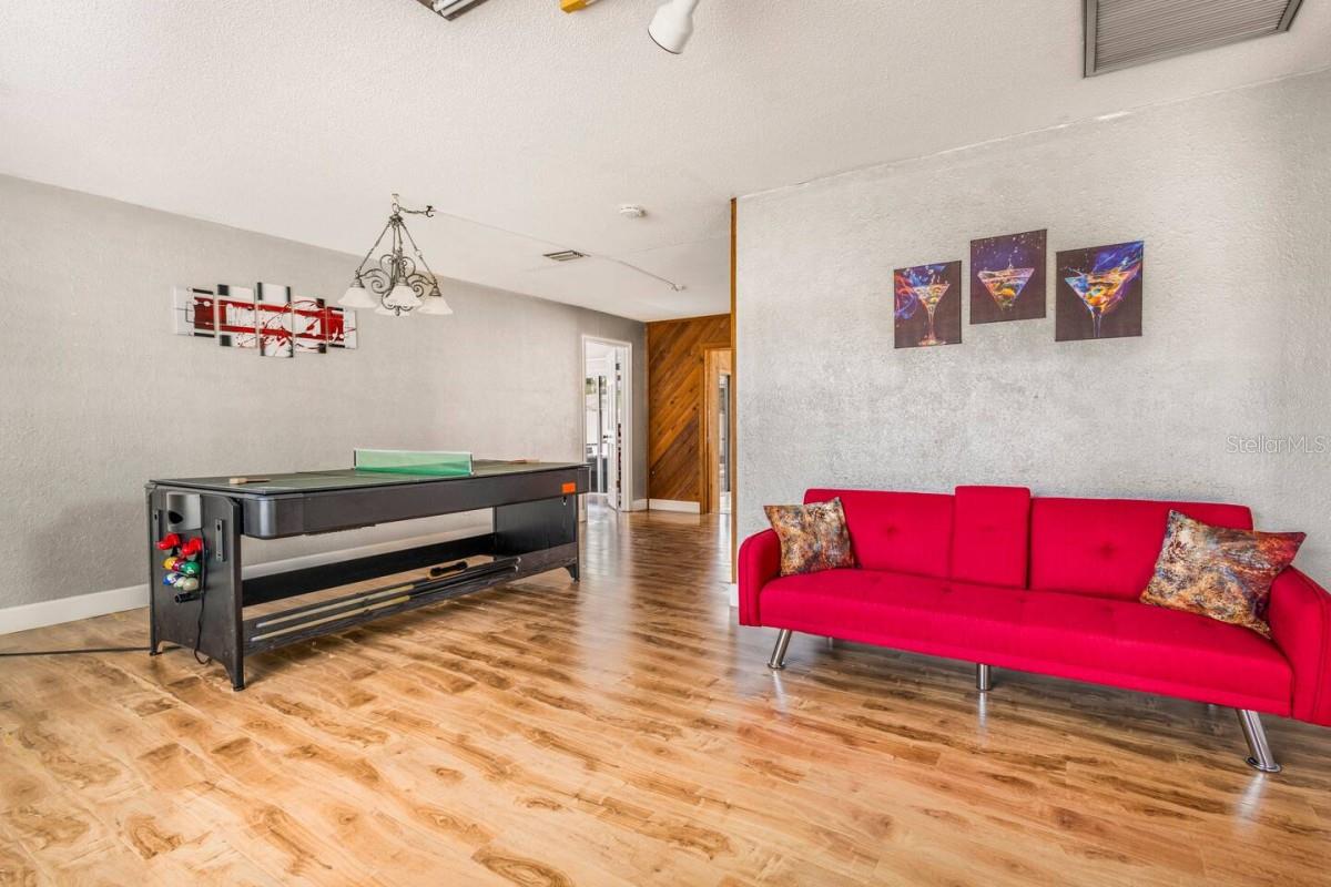 Image 16 of 24 For 12110 93rd Way