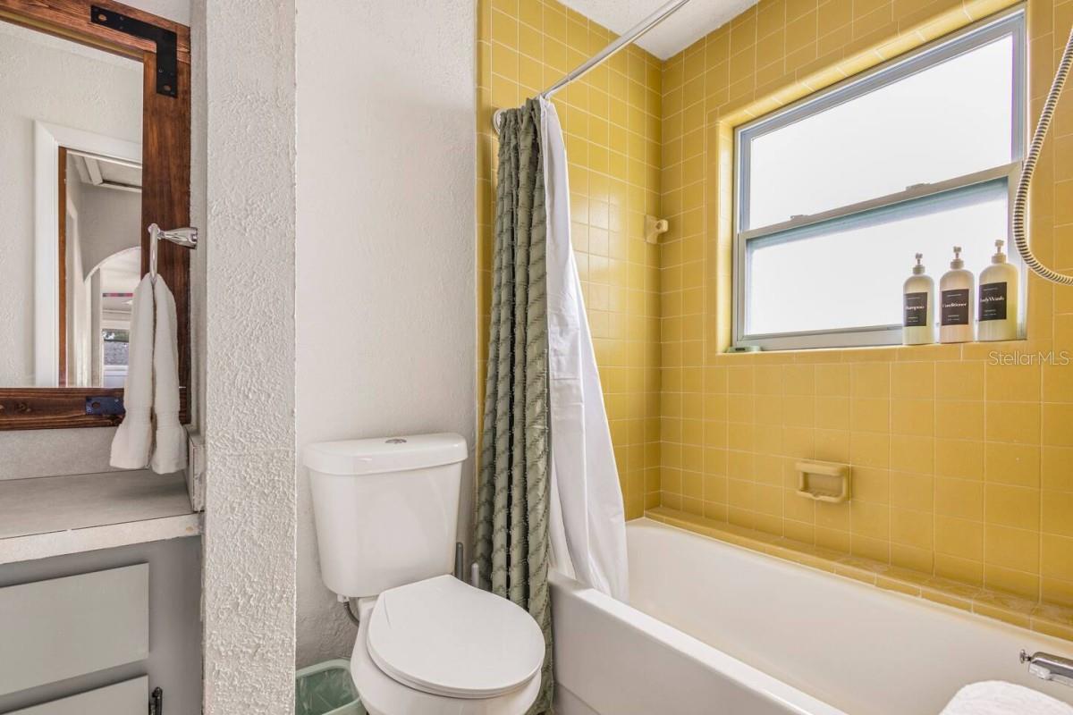 Image 20 of 24 For 12110 93rd Way