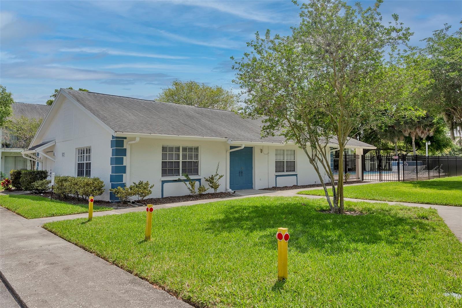 Image 40 of 41 For 5022 Bordeaux Village Place 102