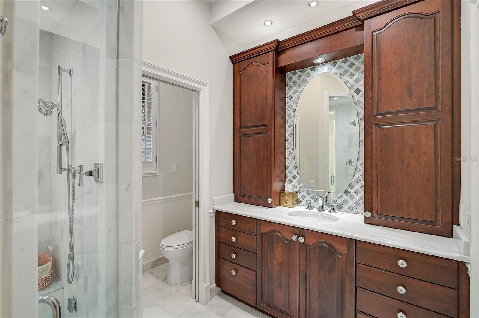 Image 32 of 87 For 370 Sugar Mill Drive