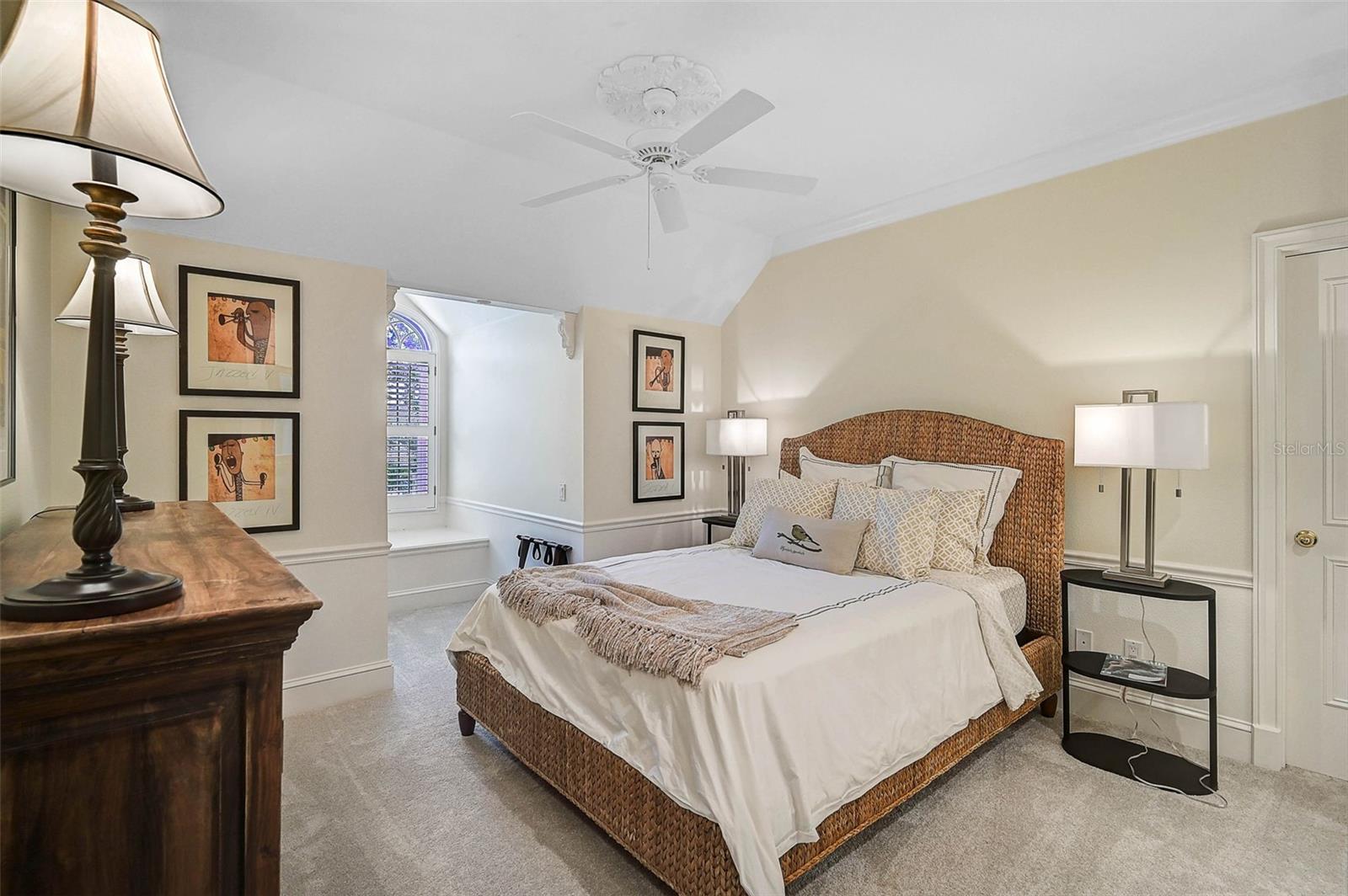 Image 38 of 87 For 370 Sugar Mill Drive