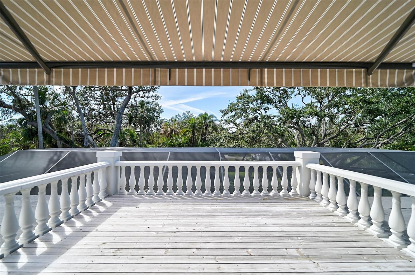 Image 42 of 87 For 370 Sugar Mill Drive