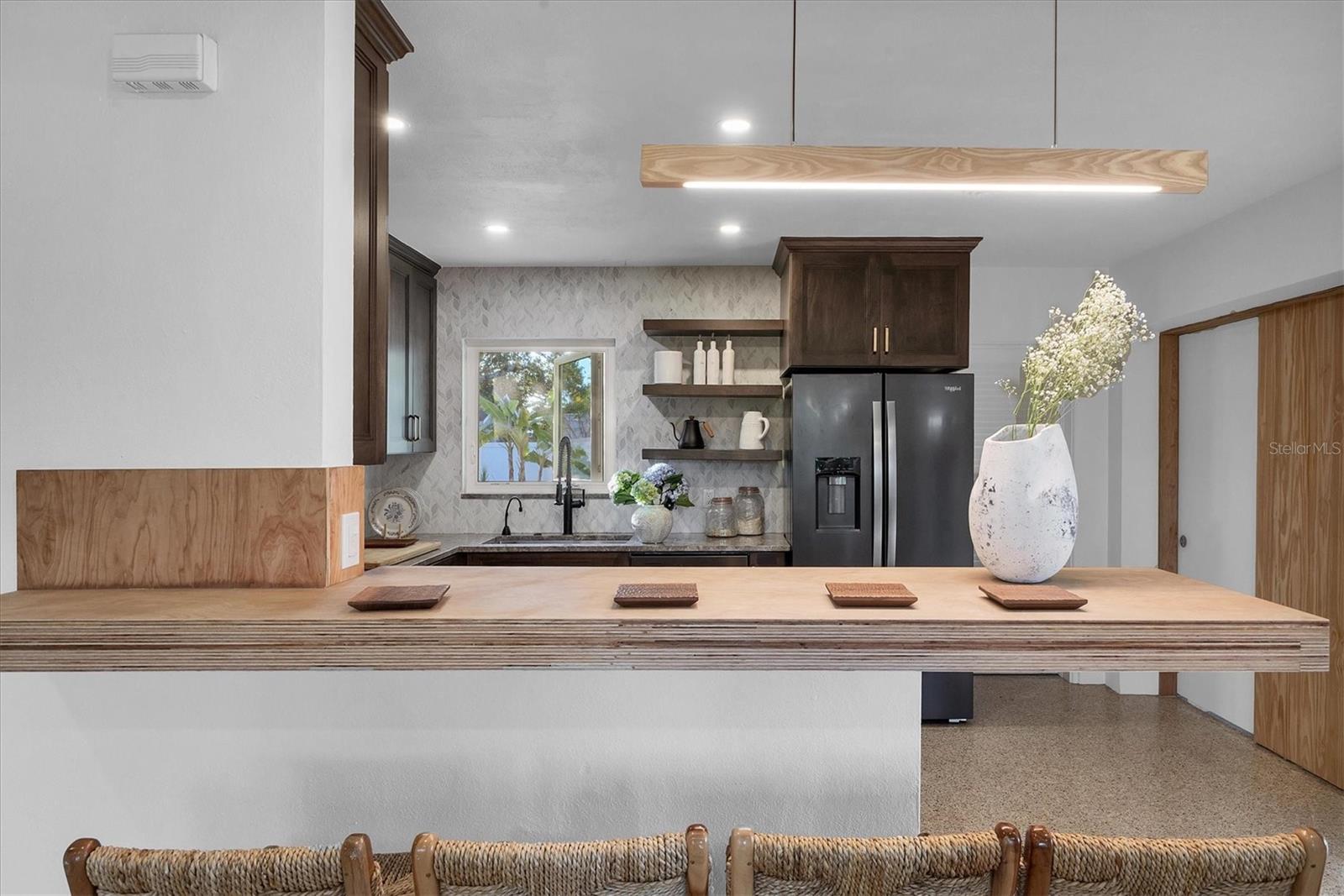 Image 12 of 47 For 2040 Palm Terrace