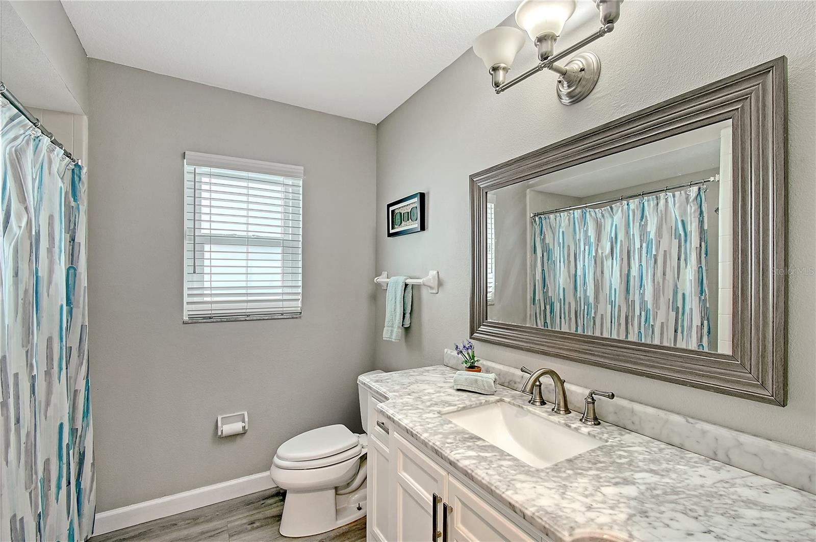 Image 18 of 33 For 6804 23rd Avenue W