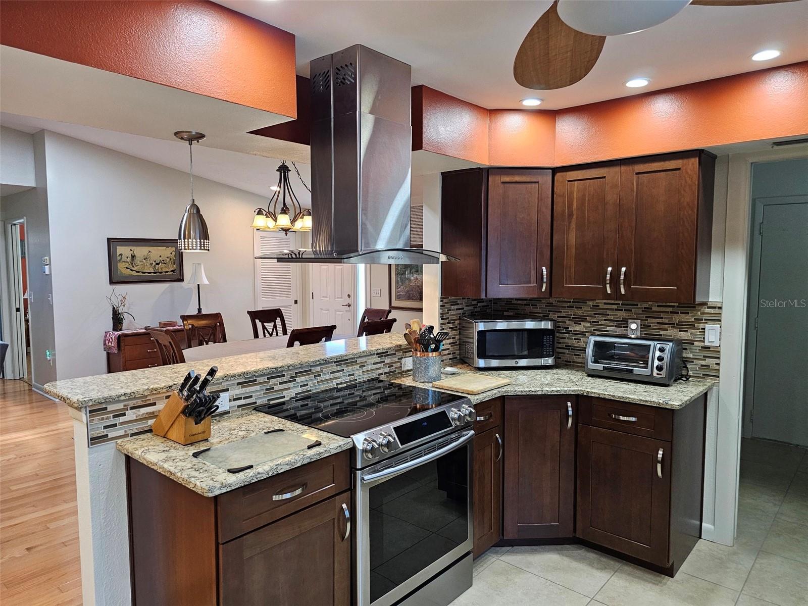 Image 12 of 54 For 3441 51st Avenue Circle W 213