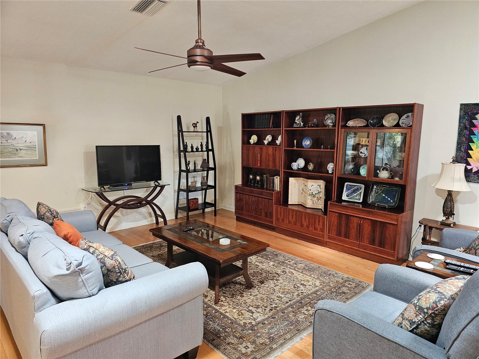 Image 9 of 54 For 3441 51st Avenue Circle W 213