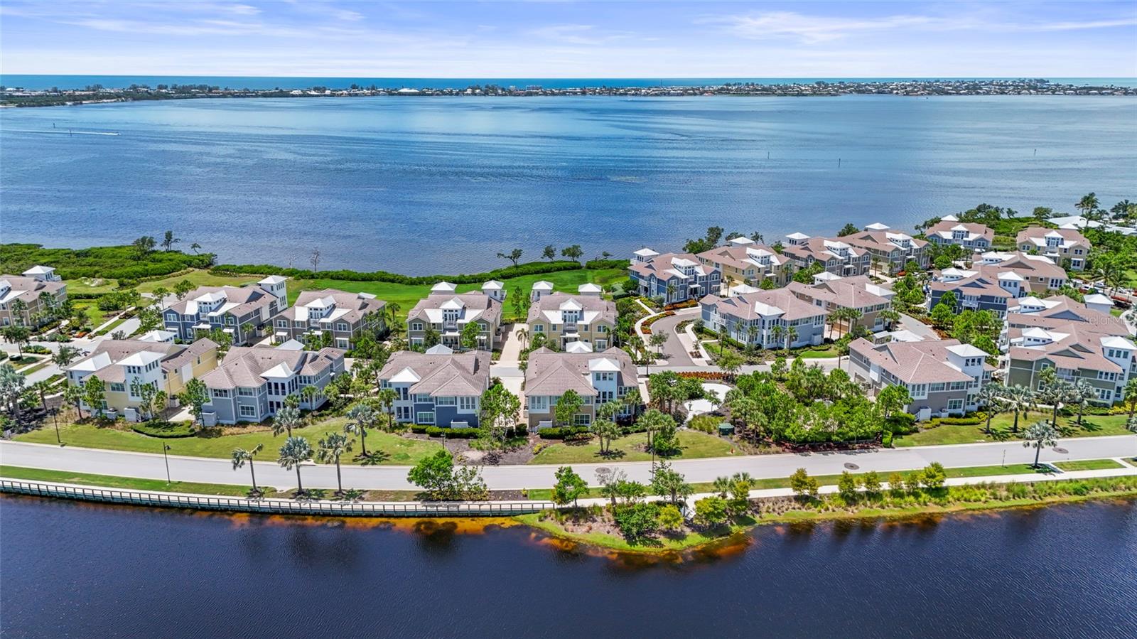 Image 53 of 76 For 303 Compass Point Drive 101
