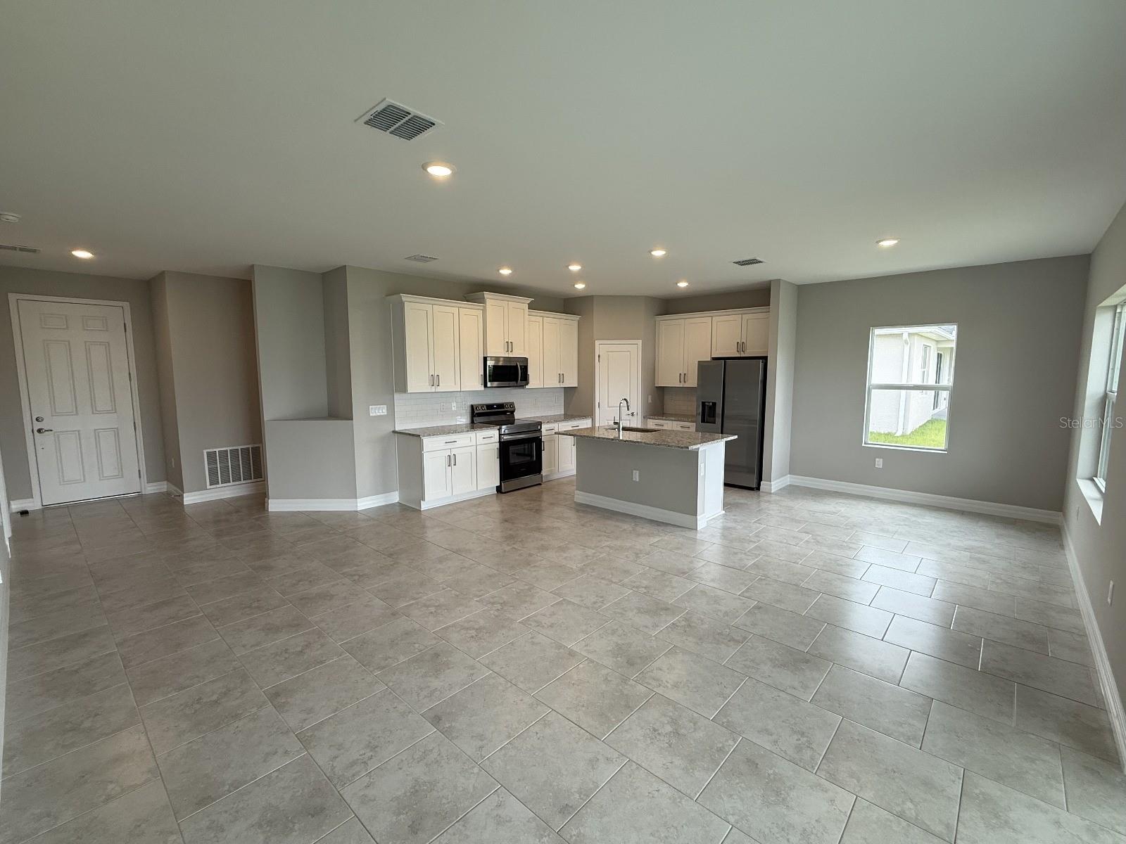Image 5 of 17 For 2307 Zuyder Terrace