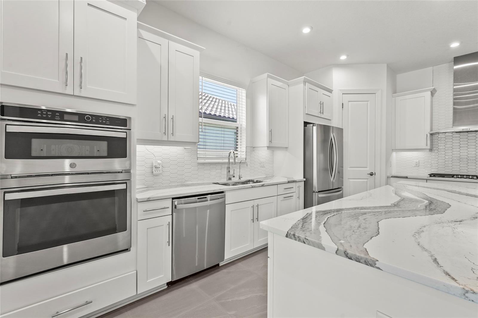 Image 19 of 81 For 5315 Cicerone Street