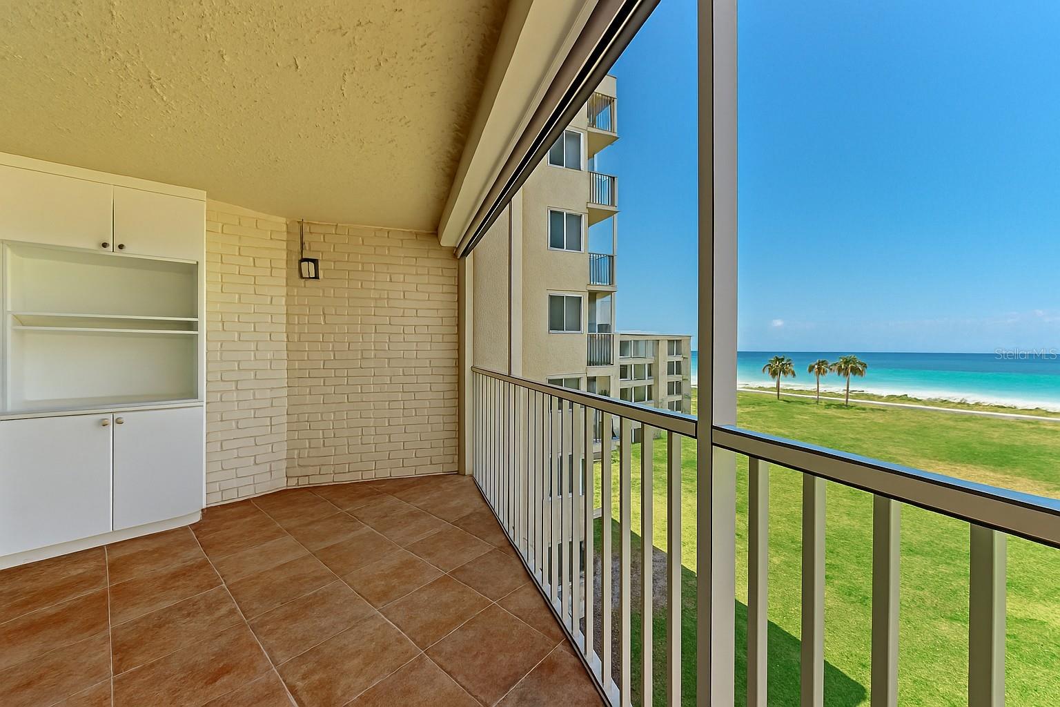 Image 10 of 45 For 4825 Gulf Of Mexico Drive 304