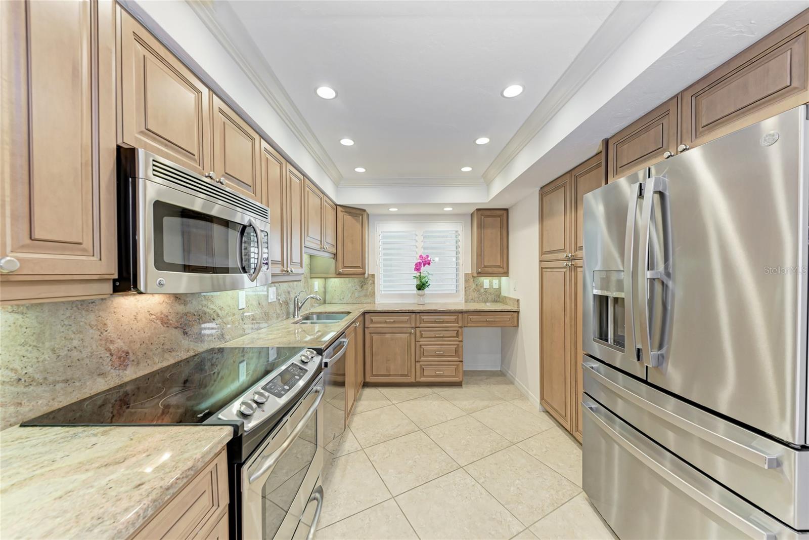 Image 14 of 45 For 4825 Gulf Of Mexico Drive 304