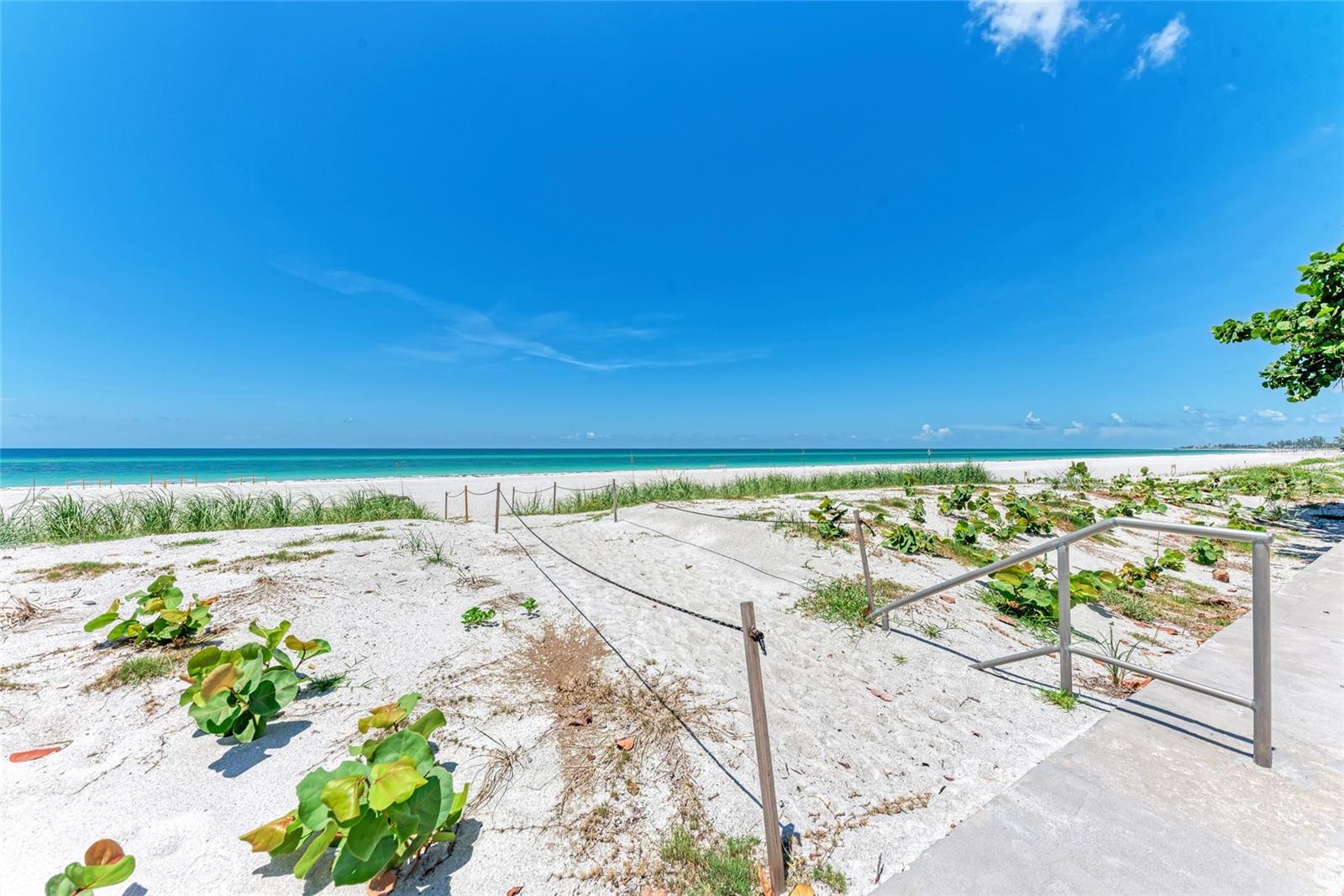 Image 34 of 45 For 4825 Gulf Of Mexico Drive 304