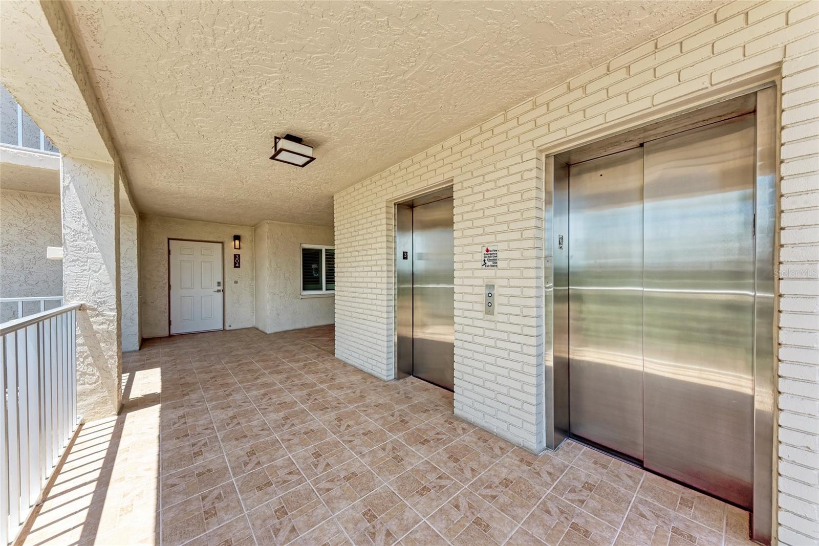 Image 6 of 45 For 4825 Gulf Of Mexico Drive 304