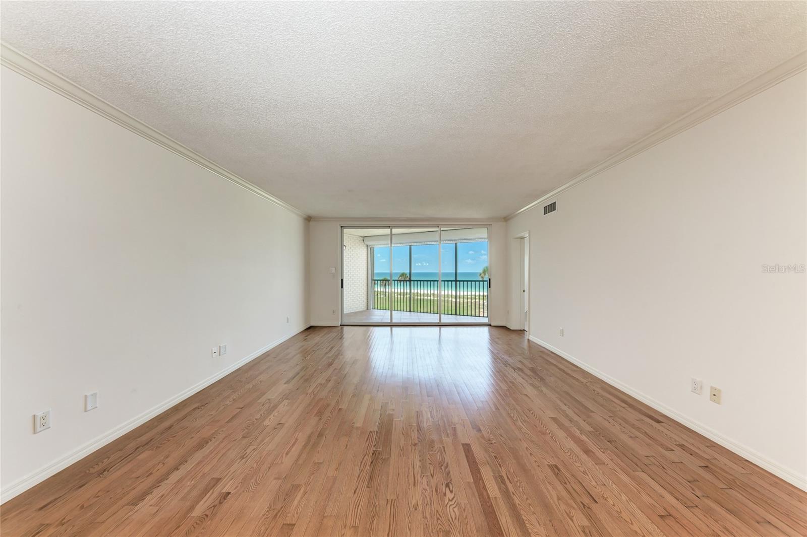 Image 7 of 45 For 4825 Gulf Of Mexico Drive 304