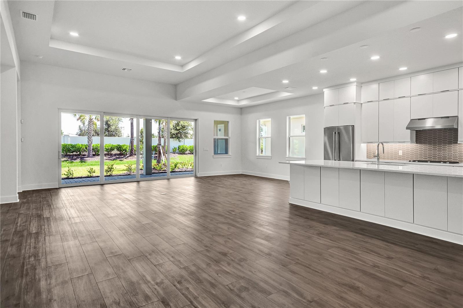 Image 10 of 63 For 17727 Palmiste Drive