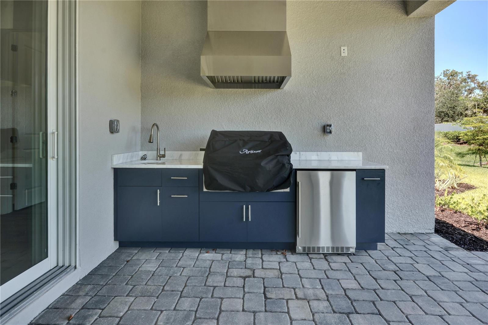 Image 4 of 63 For 17727 Palmiste Drive
