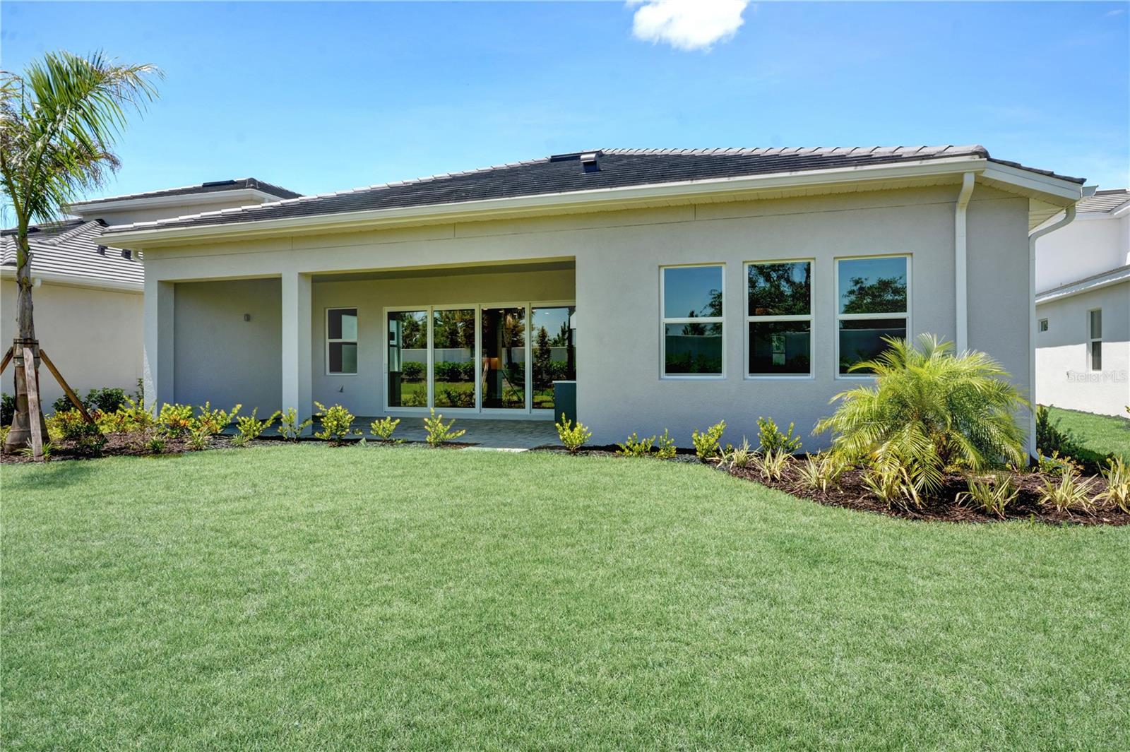 Image 6 of 63 For 17727 Palmiste Drive