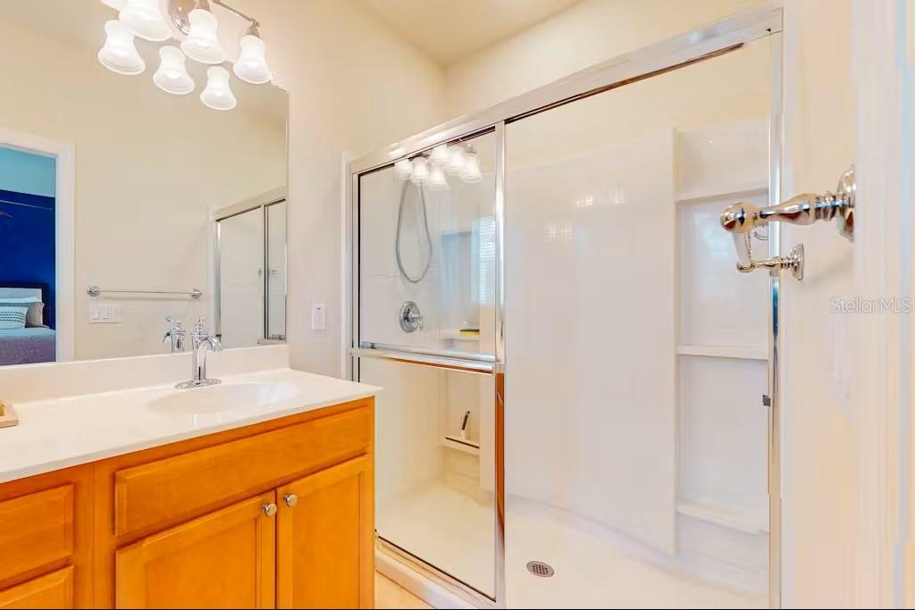 Image 15 of 27 For 3790 82nd Avenue Circle E 102