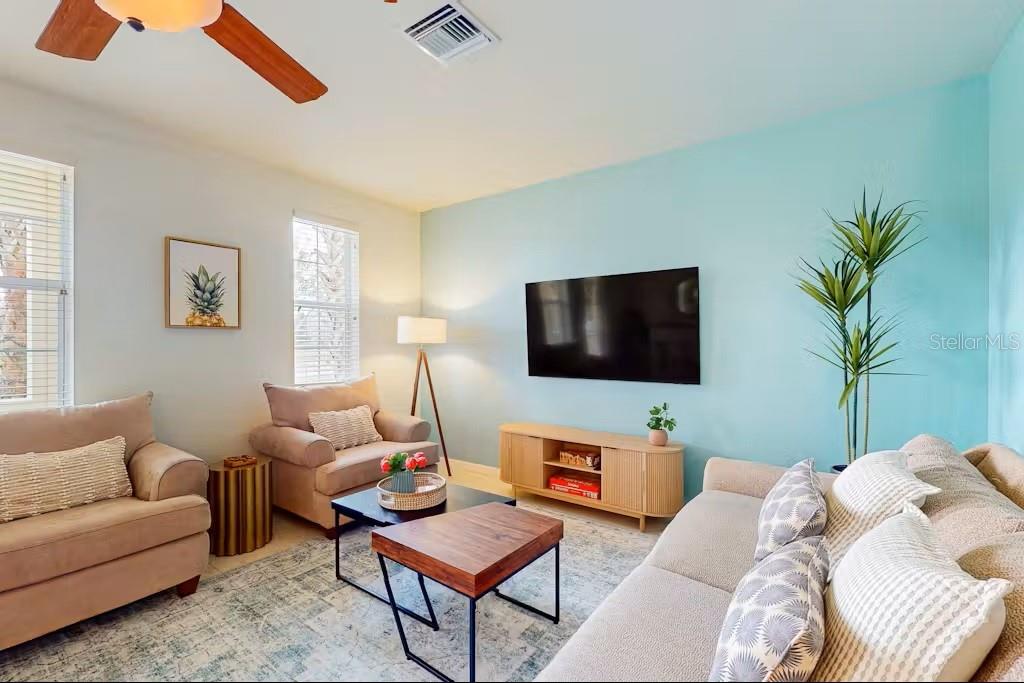 Image 4 of 27 For 3790 82nd Avenue Circle E 102