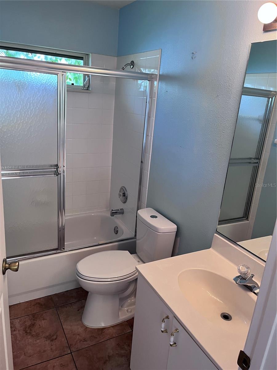 Image 16 of 18 For 3112 58th Terrace E