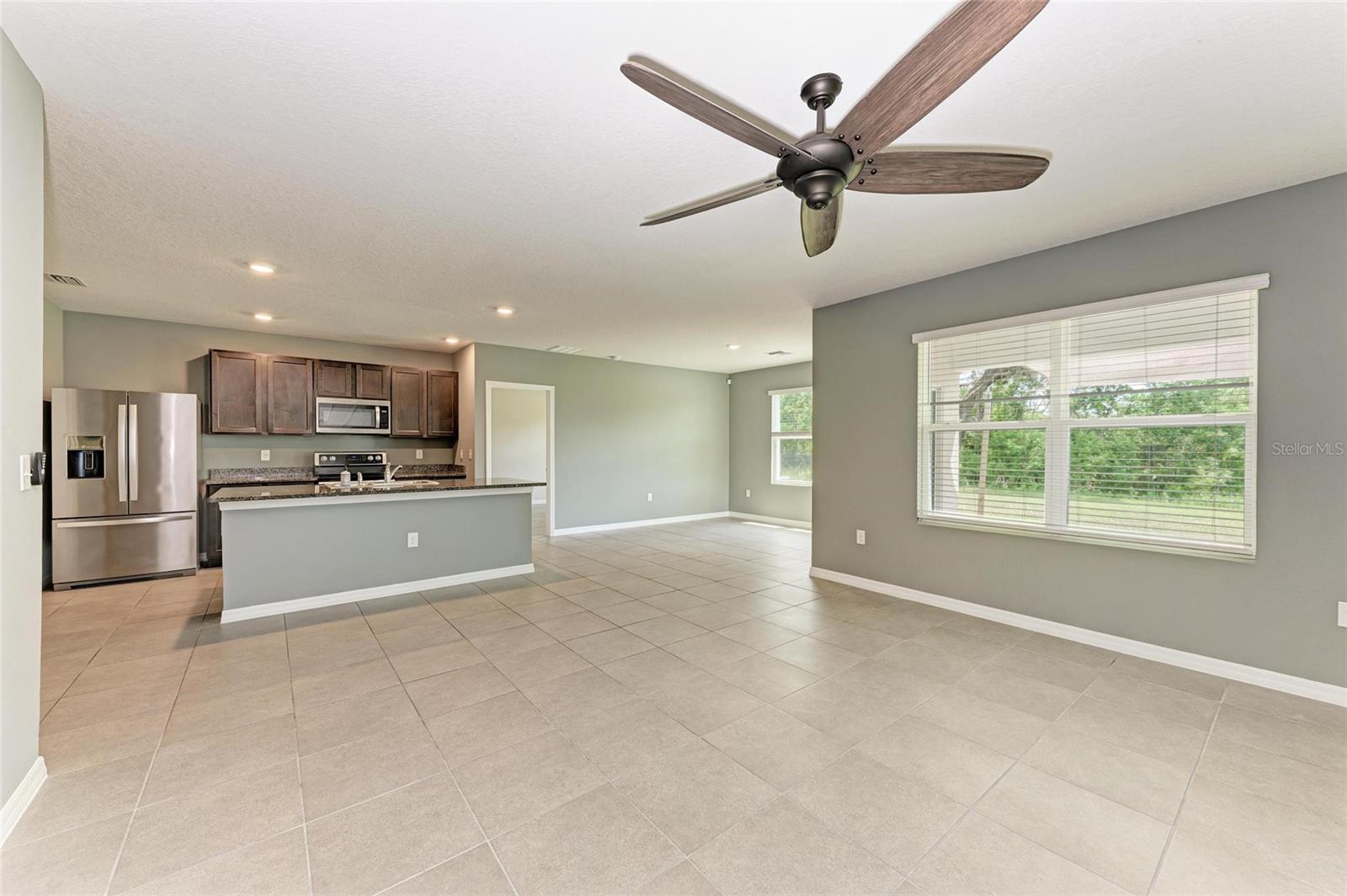 Image 11 of 36 For 2825 Greenleaf Terrace