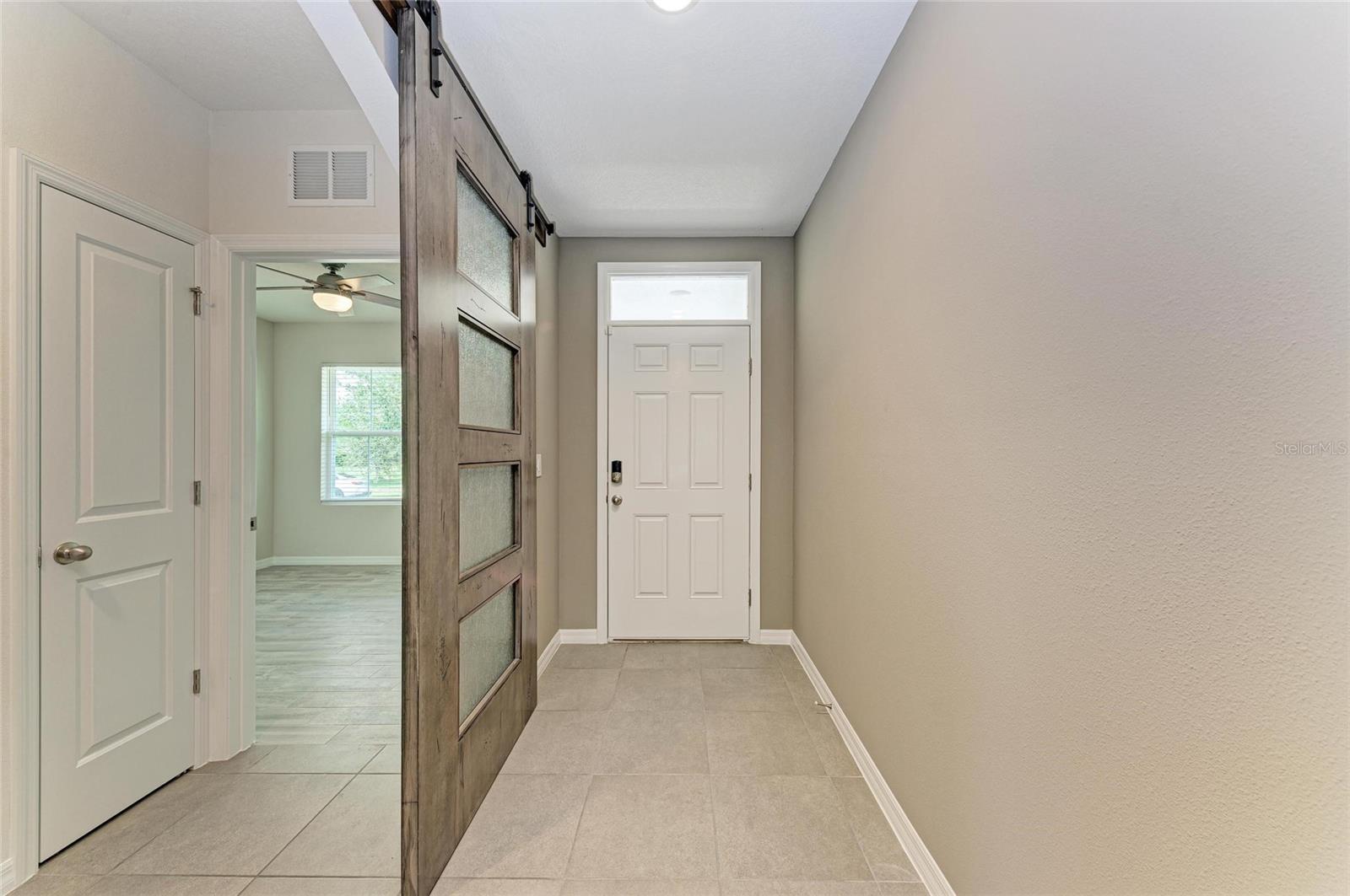 Image 5 of 36 For 2825 Greenleaf Terrace