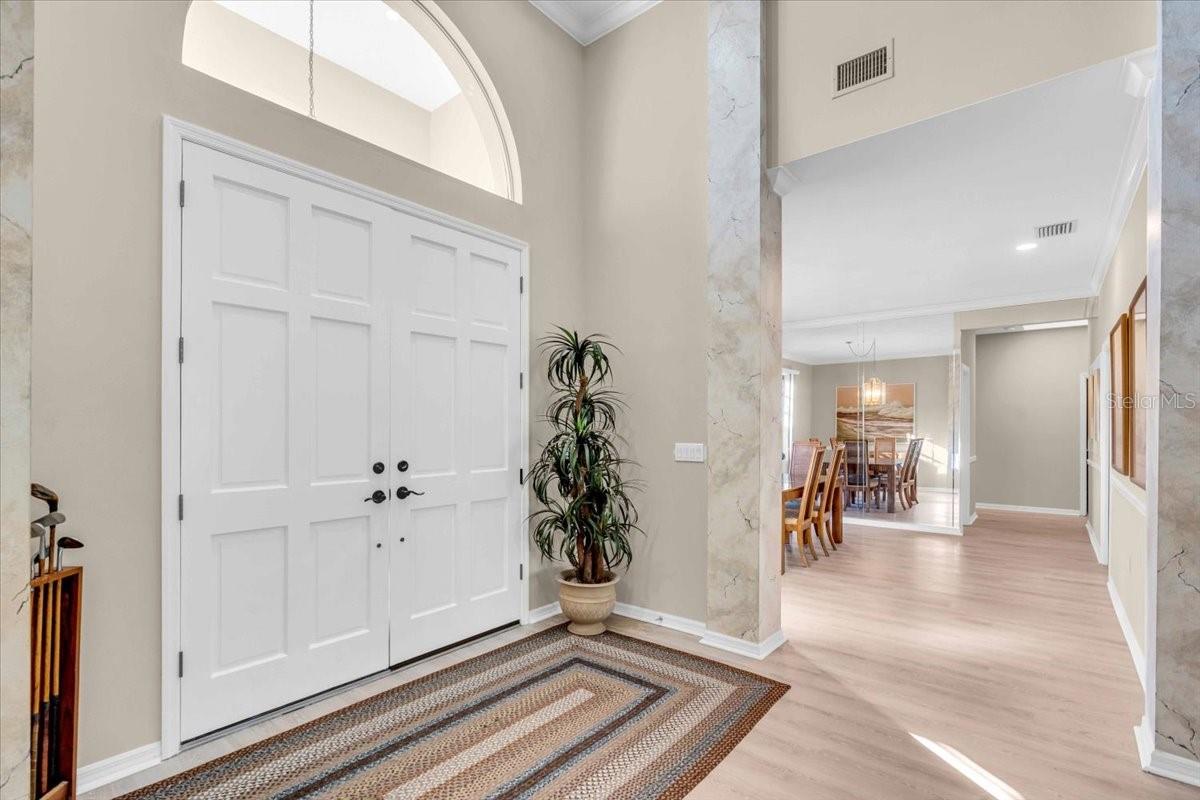 Image 10 of 54 For 3113 Lakeside Circle