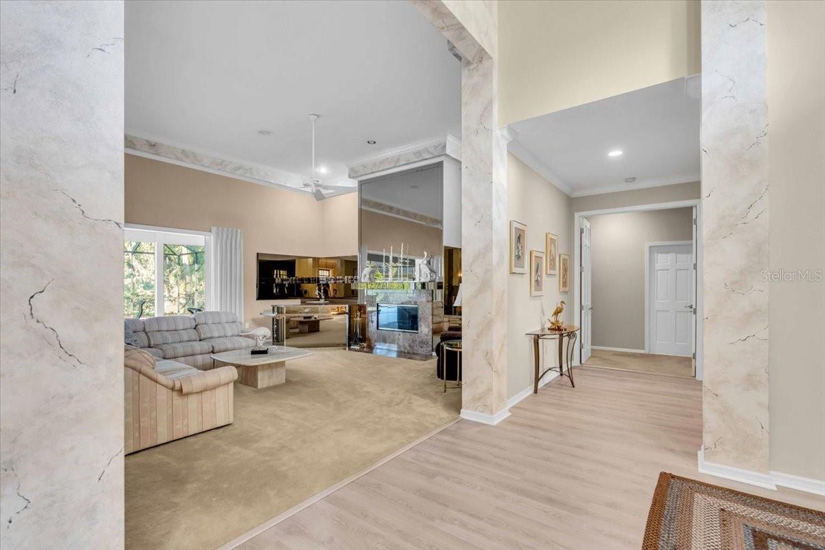 Image 18 of 54 For 3113 Lakeside Circle