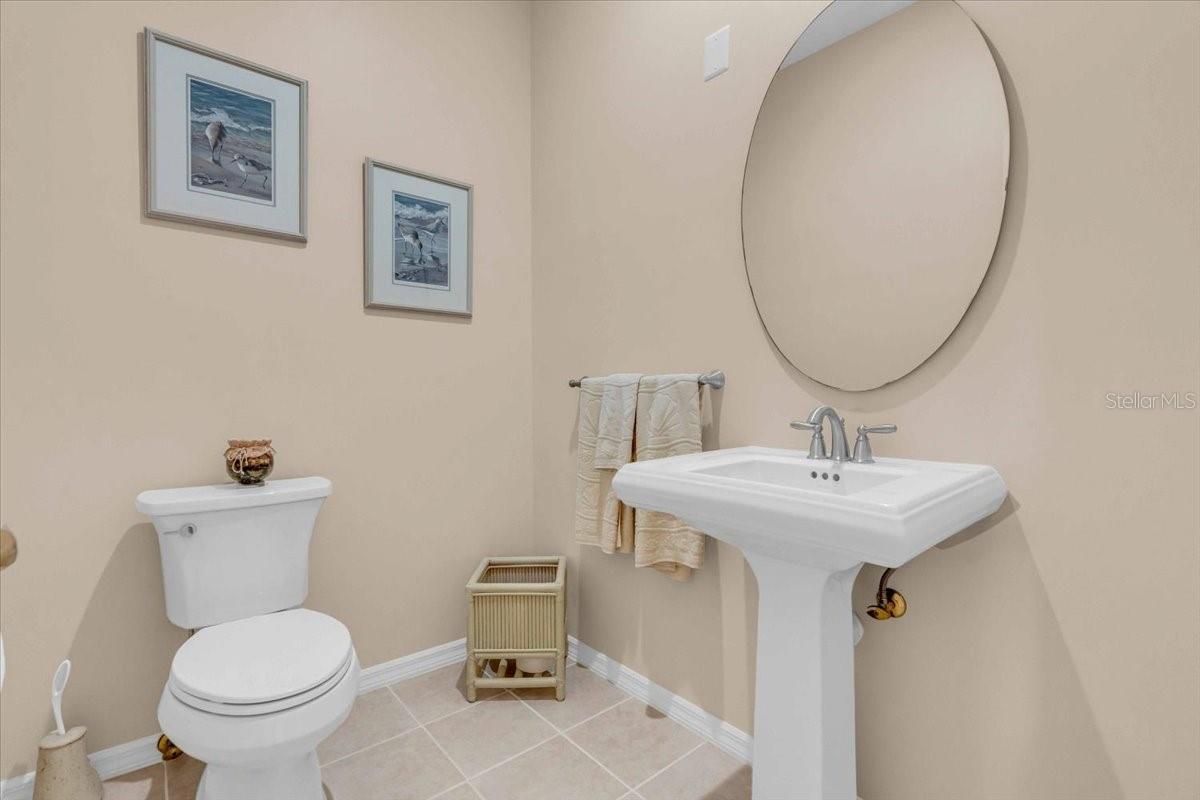 Image 42 of 54 For 3113 Lakeside Circle