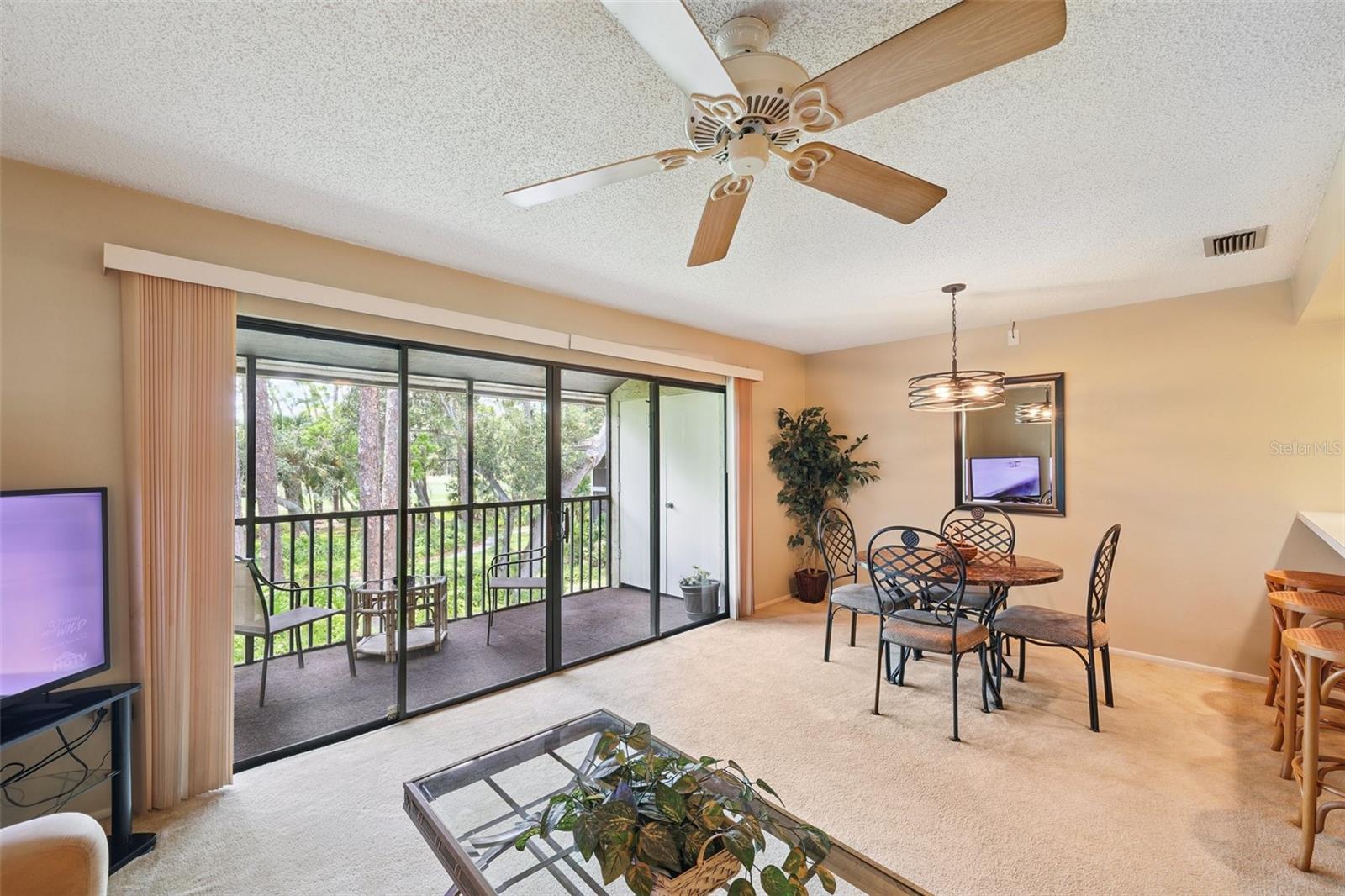 Image 4 of 42 For 3047 Quail Hollow 3047