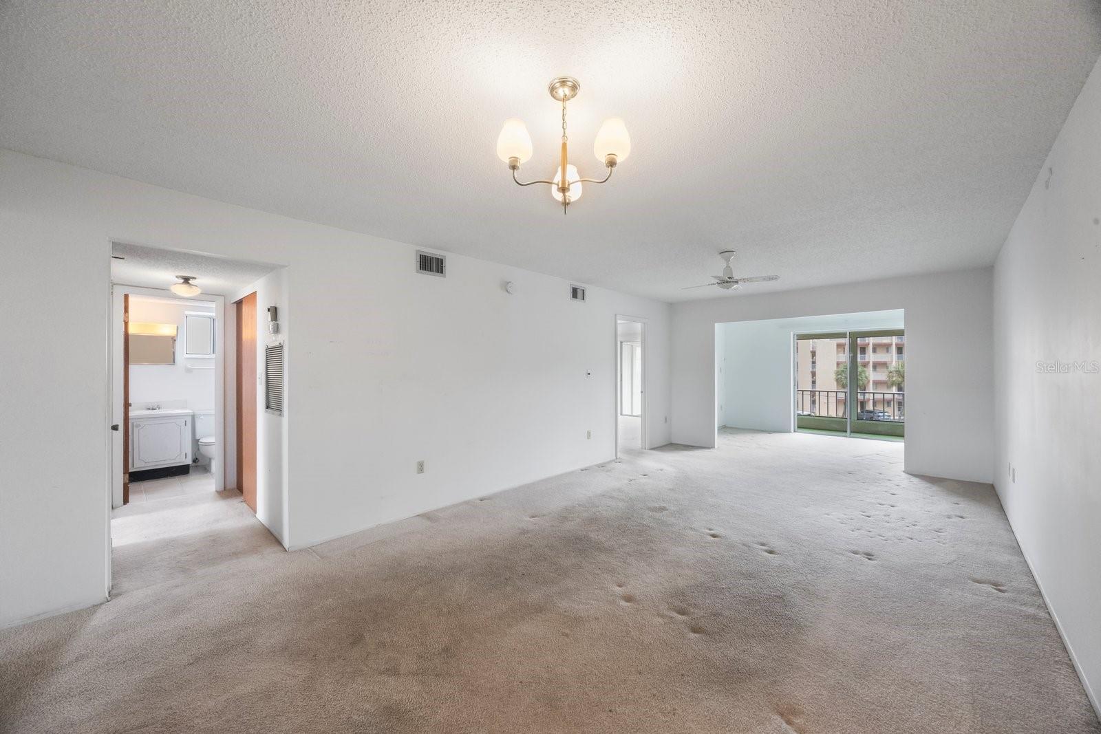Image 14 of 39 For 4155 Heron Way E-301