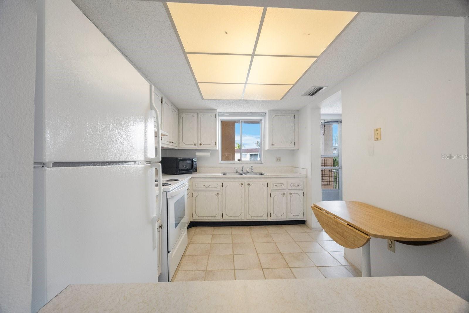 Image 5 of 39 For 4155 Heron Way E-301
