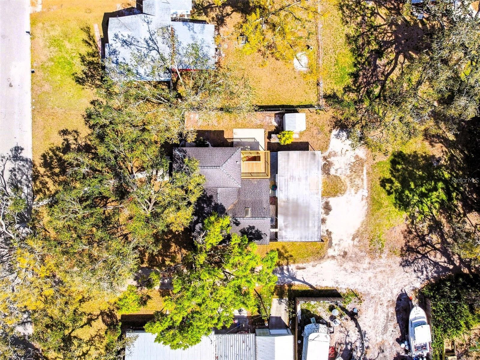 Image 29 of 33 For 708 15th Avenue W