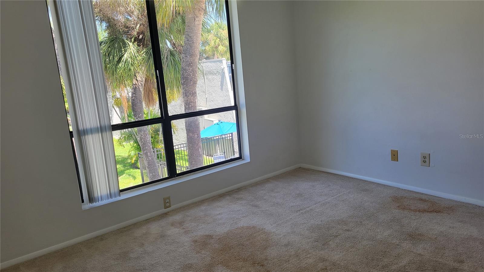Image 16 of 21 For 4001 Beneva Road 345