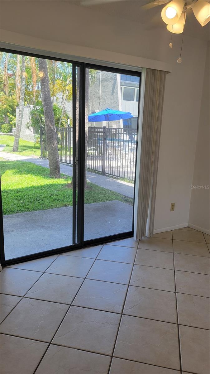 Image 7 of 21 For 4001 Beneva Road 345