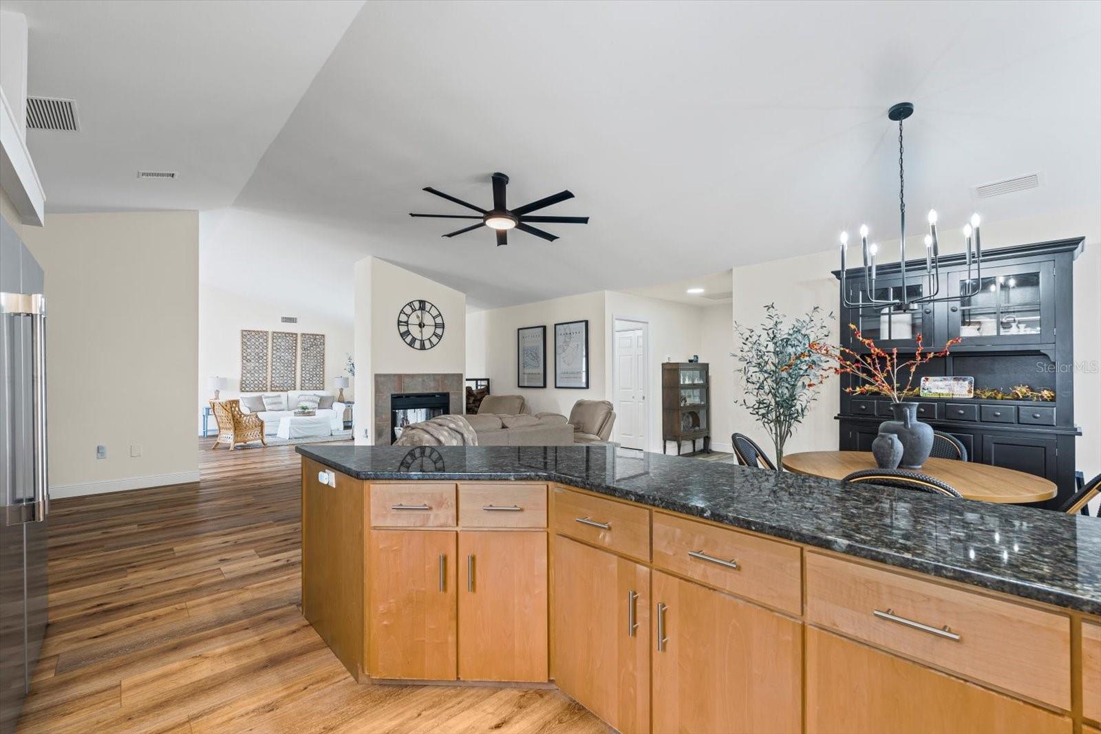 Image 27 of 58 For 5747 39th Street Circle E