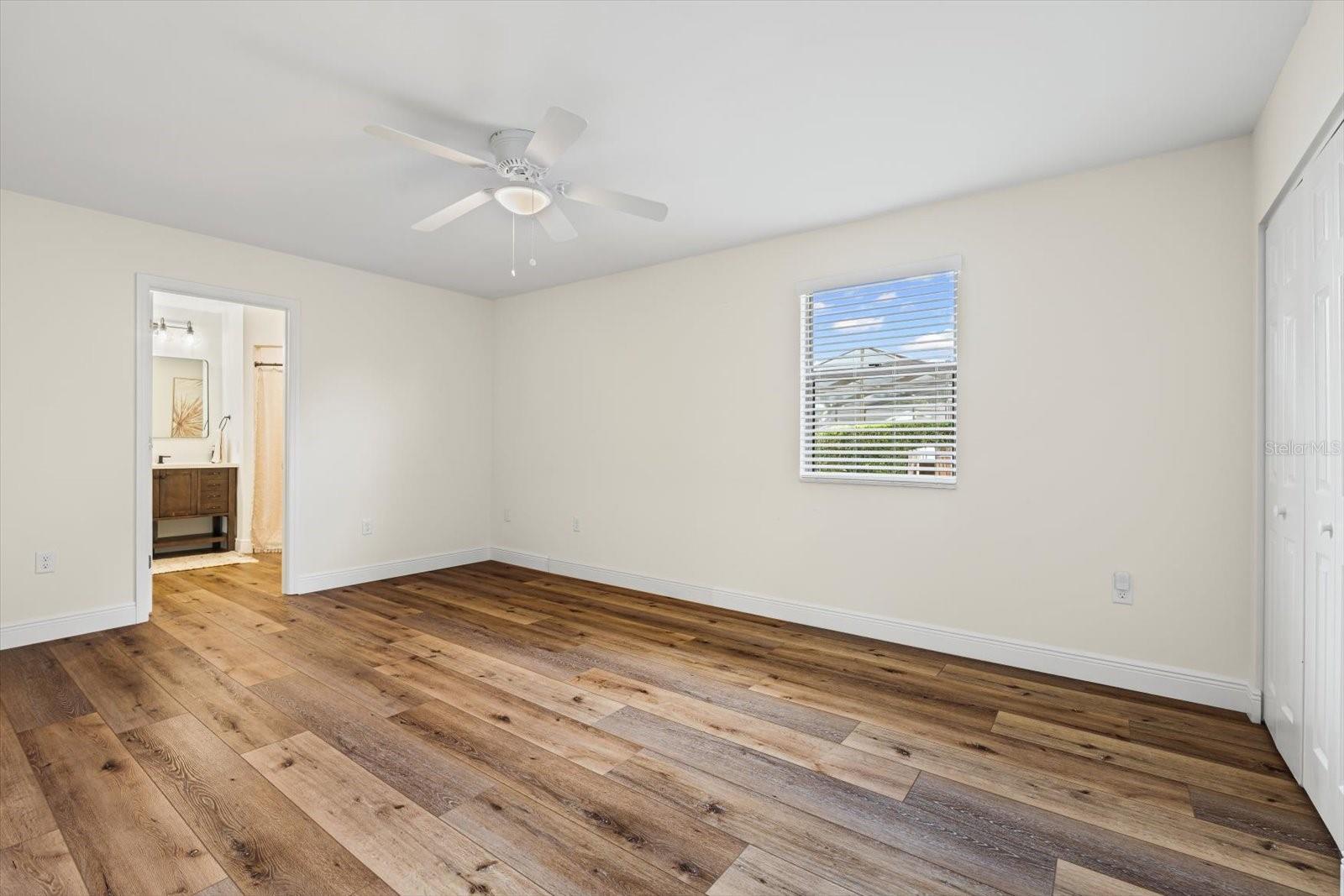 Image 34 of 58 For 5747 39th Street Circle E