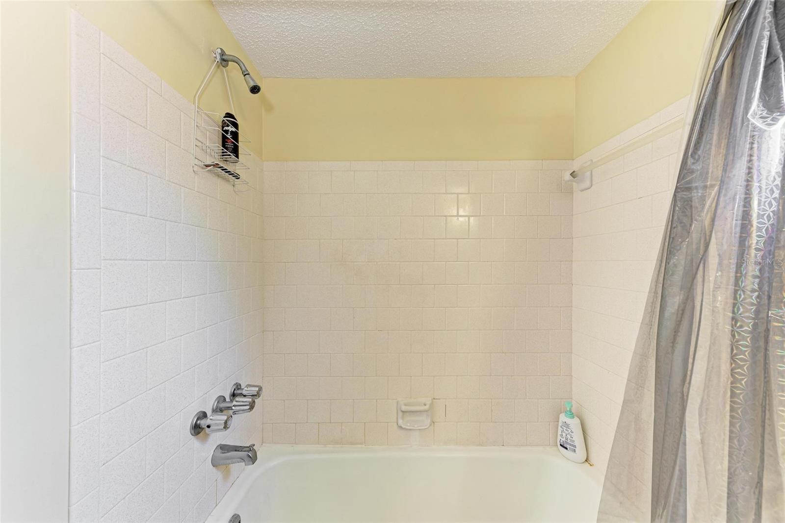 Image 18 of 32 For 3514 Lake Bayshore Drive K-108