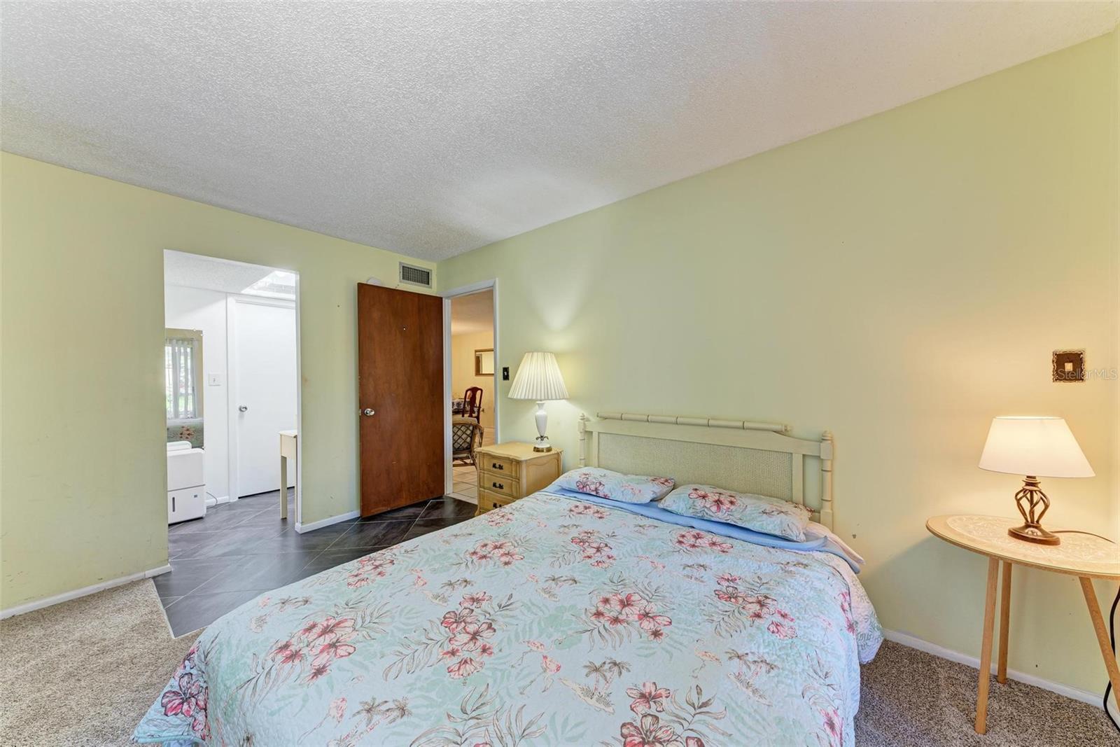 Image 22 of 32 For 3514 Lake Bayshore Drive K-108